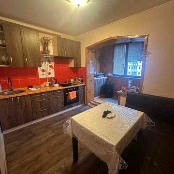 Продажа 3к.квартири ,вул.Олександри Екстер(Цвітаєвої) 4!