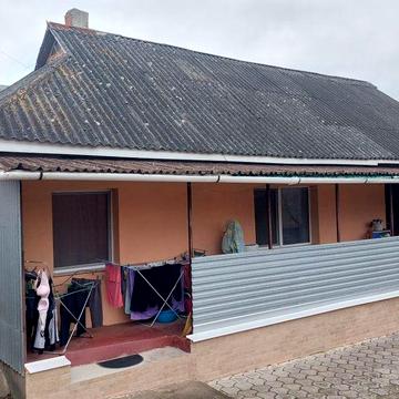 Продам будинок. Вул.Грушевського,70.