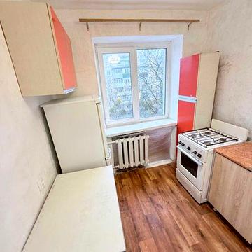 Продам 2 комн ТРК Украина г.Харьков