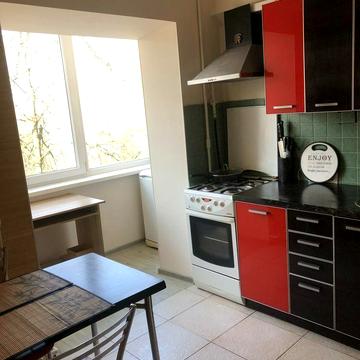 Горіхуватський Шлях вул. (Генерала Родимцева), 11