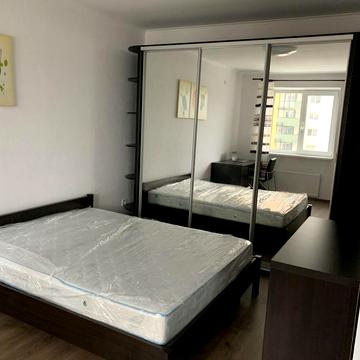 Івана Виговського вул. (Маршала Гречка), 10-Ж