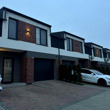 Продаж таунхаусу