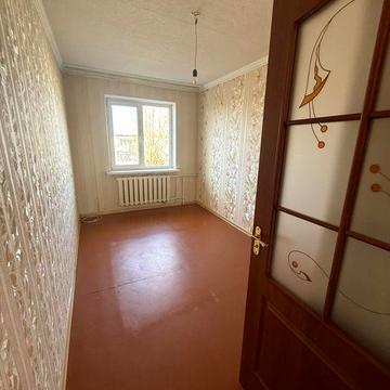 Продам 3 кімнатну  квартиру в центрі міста