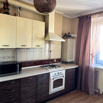 Продам однокімнатну квартиру. Центр міста.