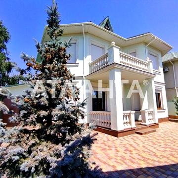 Будинок з басейном біля моря на 7 сотках