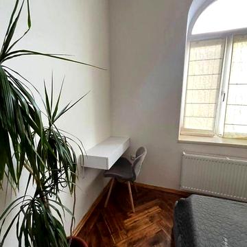 Довгострокова оренда 1к Квартира Краківська вулиця