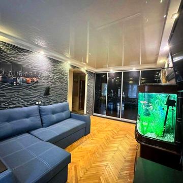 Квартира біля метро Т. Шевченка вул. Оболонська 31