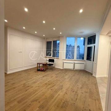 Продаж / Квартира / Барбюса Анрі, Печерськ, Київ