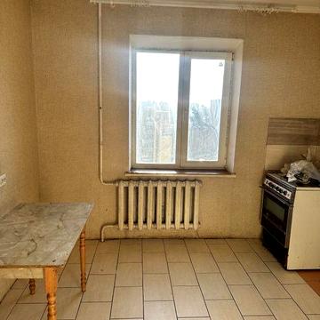 Продаж однокімнатної квартири в будинку 90х років