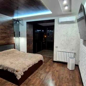 Продається простора дизайнерська 1 кім квартира 63 м2 в Центрі!(22945)