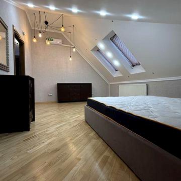 Оренда 4 к біля Стрийського Парку