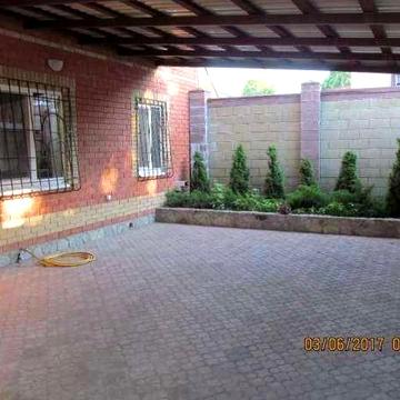 Сдам дом центр Михаила Грушевского