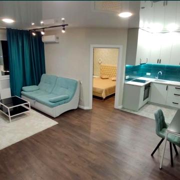 Зарічна вул., 6