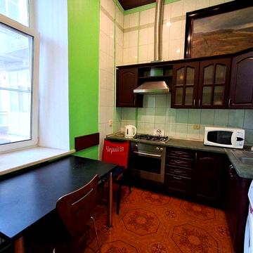 Еспланадна 2, оренда просторої 2к квартири,  Палац Спорту