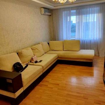 Оренда трикімнатної квартири , Вул. Шодуаровская 1