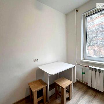 Довгострокова оренда 1к Квартира Наукова вулиця