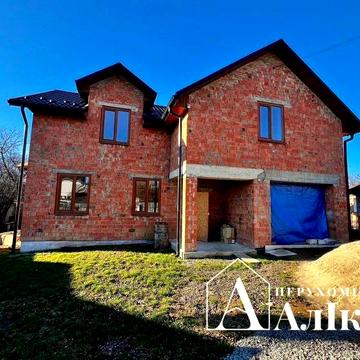 Продам новий будинок в хорошій локації