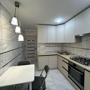 Здам двохкімнатну квартиру на довготривалий час в м.Калуші.