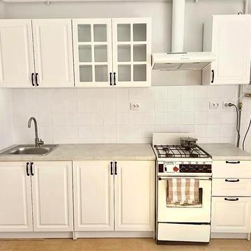 Юліана Дороша вул., 9