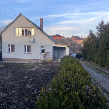 Оренда 2-поверхового будинку, можна працюючим хлопцям