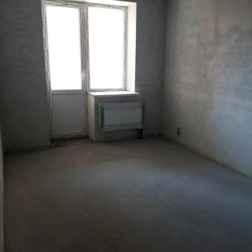 Продам  1 кімнатну Квартиру новобудовау на Виставці  частково з  ремон ЖК Рауш