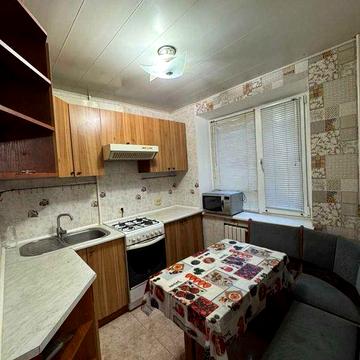 Сдам 3 к квартиру на проспекте Богдана Хмельницкого- Кирова- Поля