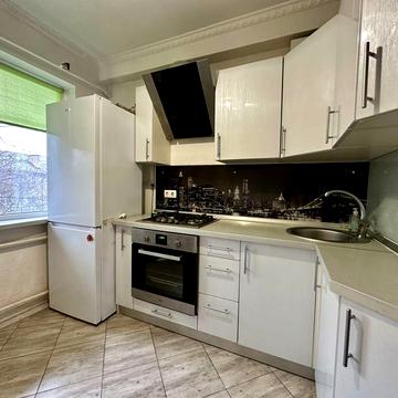 Оренда 3 кімнатної квартири м.Київ , Проспект Відрадний