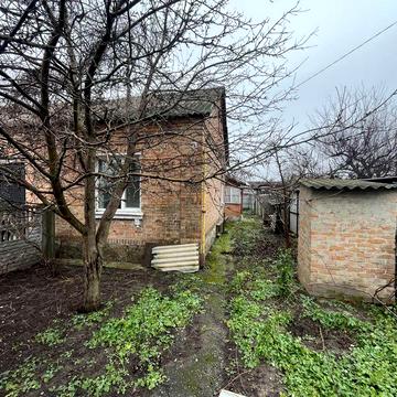 Продам частину будинку в центрі м. Біла Церква