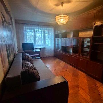 Оренда 1 кімнатної квартири на Правому