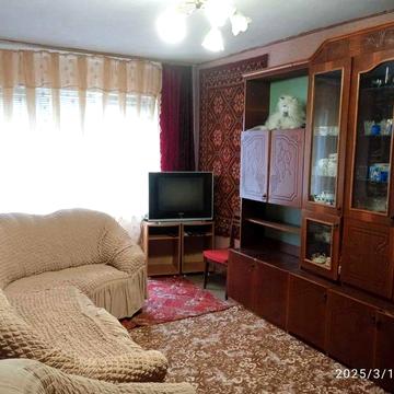 Сдаю однокомнатную квартиру на Парковой (за *Юностью*)