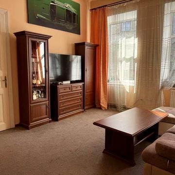 Продаж 2-кім квартира 46.8 м² 2/3ц вул.Лазнева 105000$ ЖК Галицький