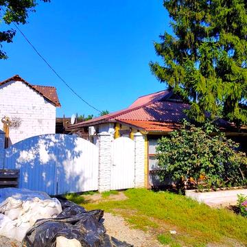 Частина Будинку біля Тролейбусної зуп. Інститут Звязку. ТРЦ "Київ"