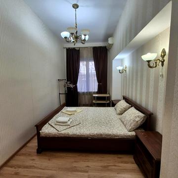 Українських Героїв просп., 5