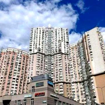 Продаю 2к квартиру метро Позняки Срібнокільська 1 жк Корона с техникой ЖК Корона