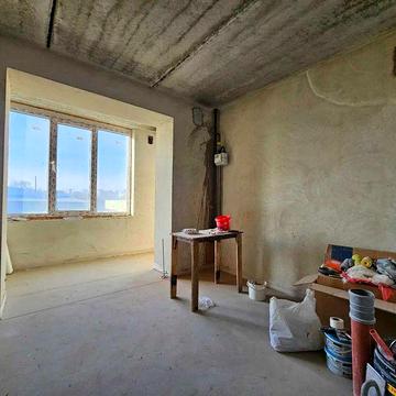 2-кім на зручному поверсі у ЖК закритого типу