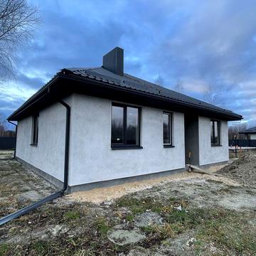 гарний просторий, комфортний будинок біля Луцьку