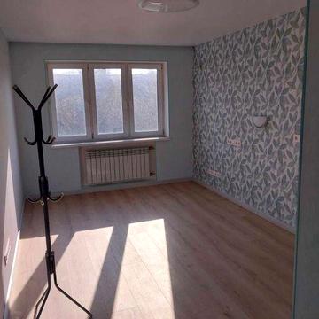 (3-14) Двухкомнатная квартира на мар. Малиновского