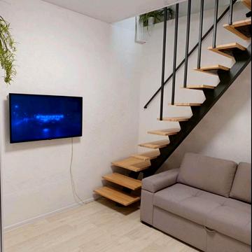 Промислова вул., 27