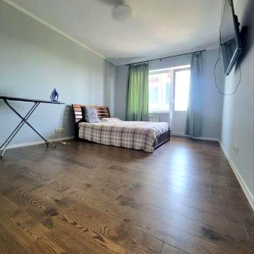 Сдам 1 квартиру на Победе!