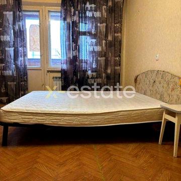 Бюджетна квартира з працюючим ліфтом та опаленням на Гришка 10. Без %%