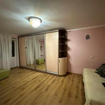 Ужгород 1 кім біля Епіцентру