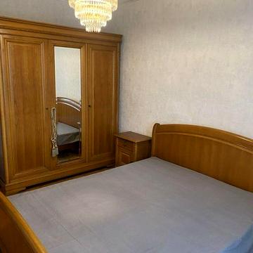 Продам трёхкомнатную квартиру метро Салтовское