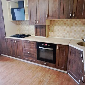 Тищенка вул., 22