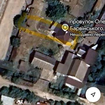 Продаж 1/2 будинку