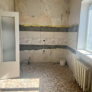 Продаж 1/2 будинку