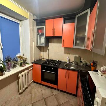 Сяйво вул., 13