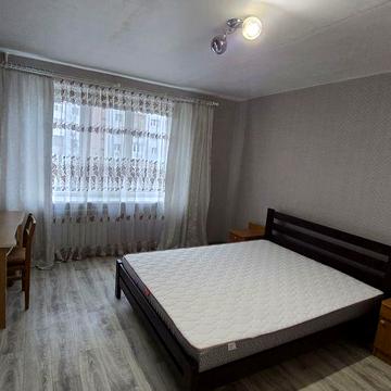 2к кв на Бл.Замості.Вільна