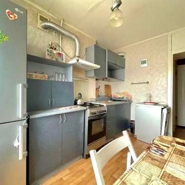 Продажа 2ком на Победе-3