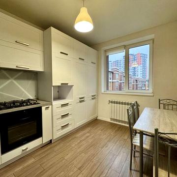 Оренда квартири БЕЗ комісії для орендаря, парк Мама