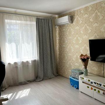 Продаж 1-кімнатної квартири 41,8 м2 2/10 .Автономне опалення.